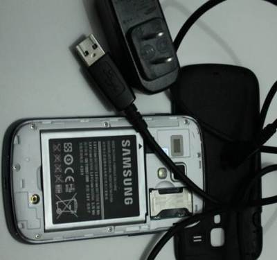 三星7562原装配件指南 青岛四方区手机配件选购与数据线解析