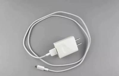 警惕！这5类手机数据线小配件正在悄悄损害你的手机